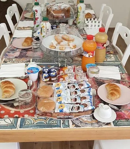 Amelì Bed & Breakfast 3*